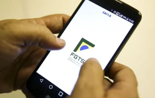 Saque do FGTS em maio: veja quem pode retirar dinheiro e como verificar o saldo online